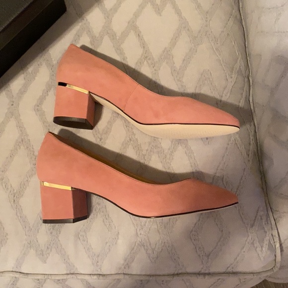 Talbots suede Parisian clay heels - Picture 2 of 7